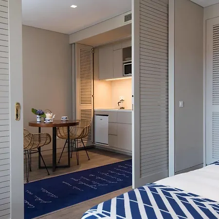 Casa Hintze Ribeiro Hotel 4*