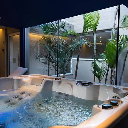 Hotel Casa Hintze Ribeiro 4*