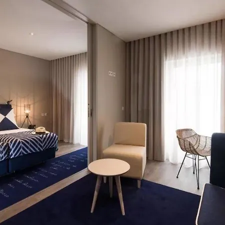 Casa Hintze Ribeiro Понта-Делгада