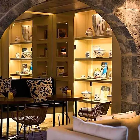 Hotell Casa Hintze Ribeiro 3*